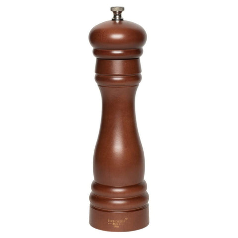 Molinillo de pimienta federal de Fletchers Mill con acabado nogal para cocina elegante.