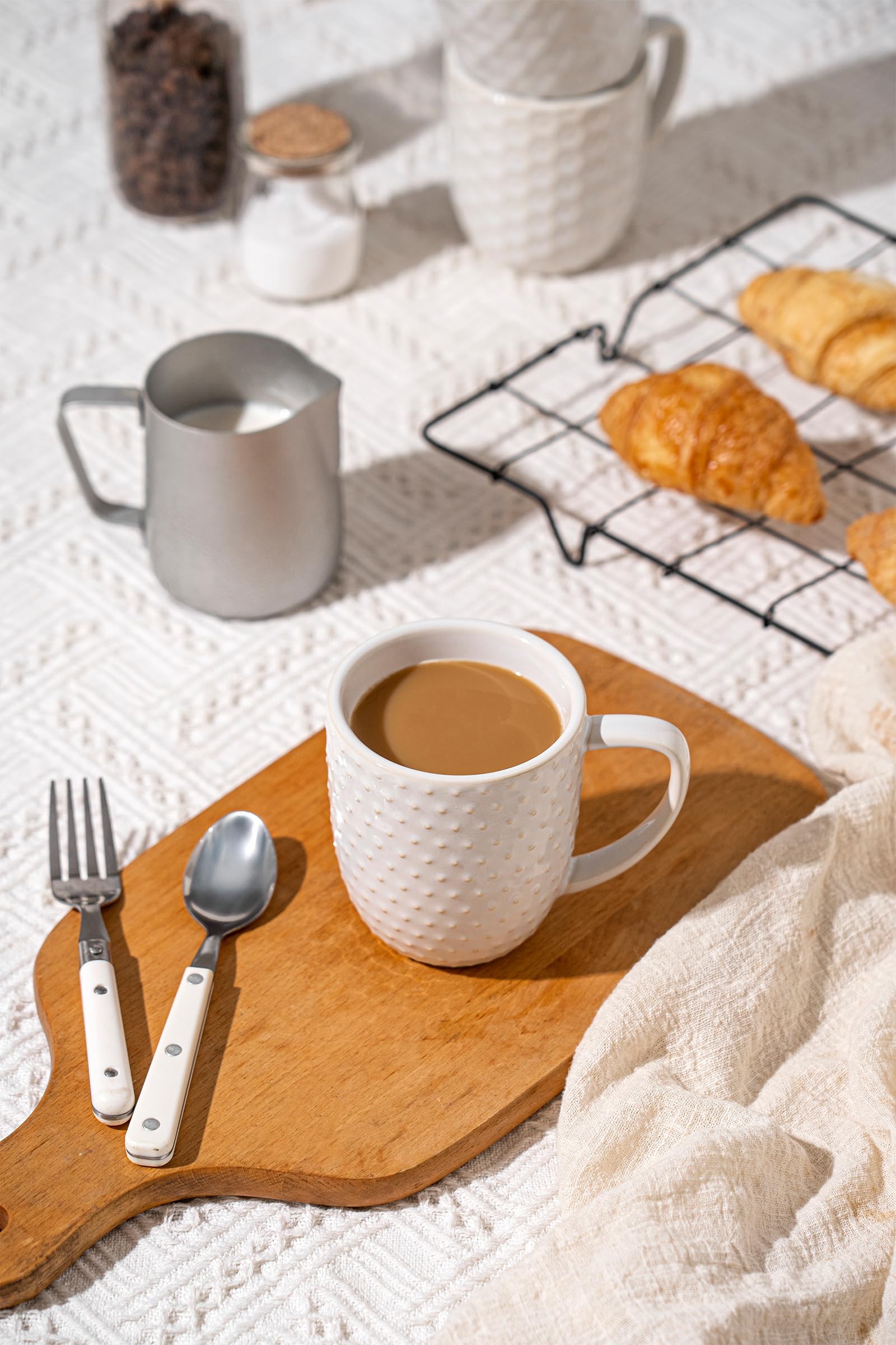 FOBENTA tazas con relieve panales, efecto visual único en la mesa.