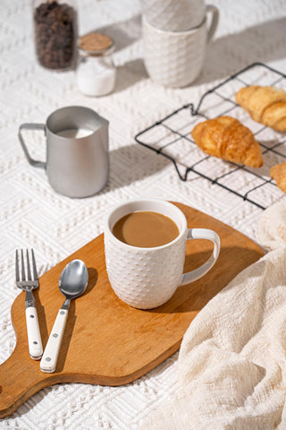 FOBENTA tazas con relieve panales, efecto visual único en la mesa.