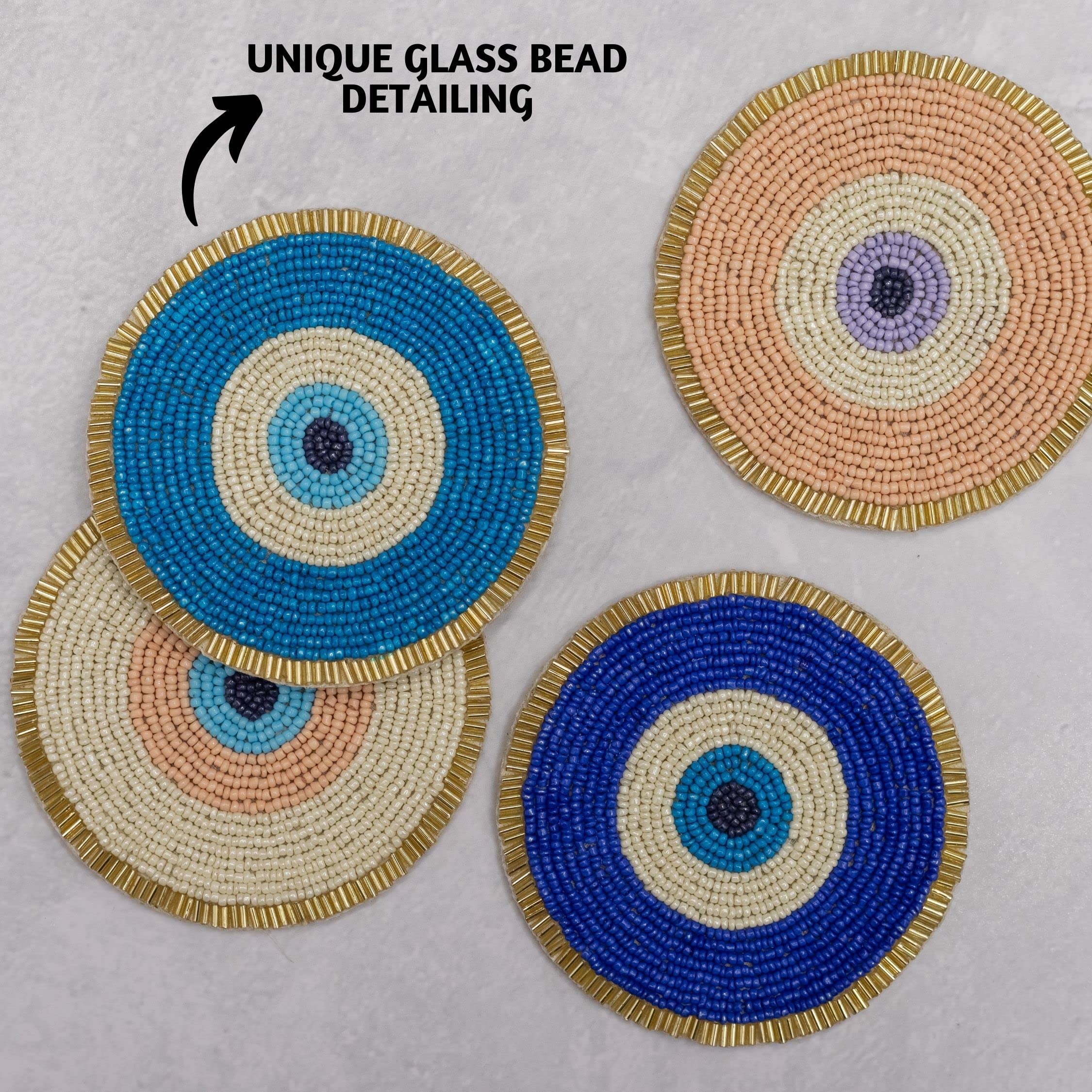 Folkulture Ojo Turco posavasos de cuentas, acabado artesanal para mesas y barras.