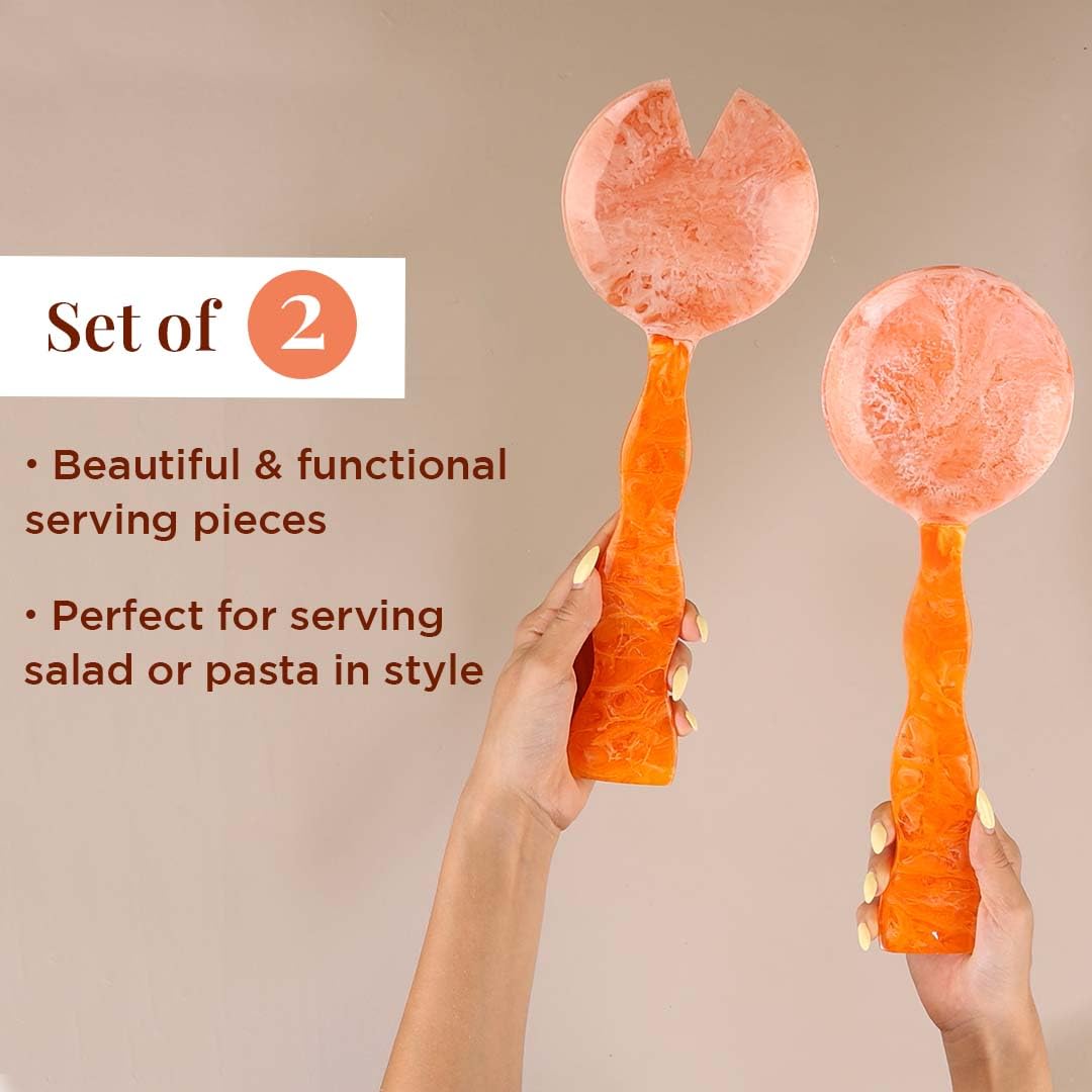 Pinzas para ensalada Folkulture con bordes escalonados, elegancia al servicio.
