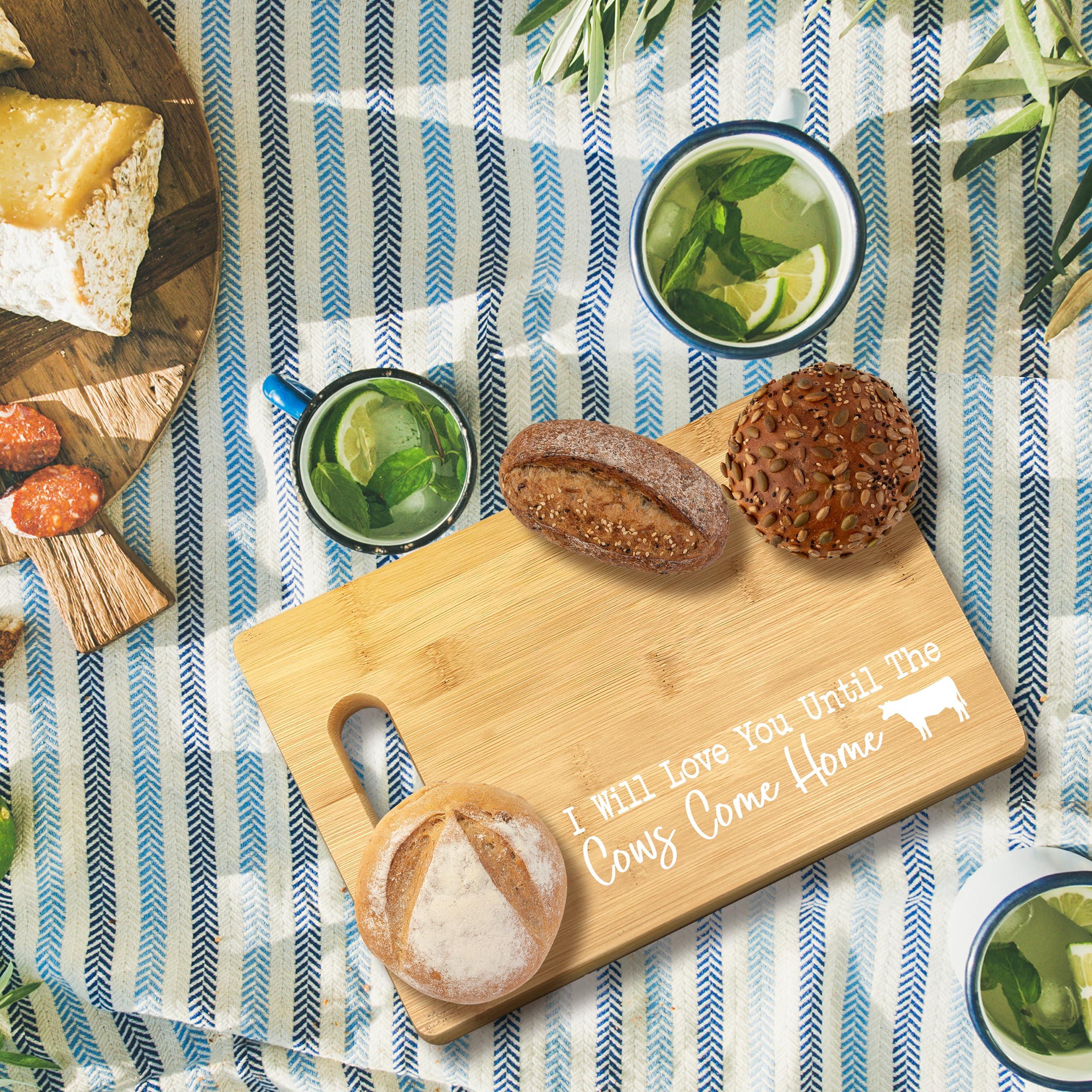 Tabla de cortar FONDCANYON con diseño decorativo para embellecer la cocina.