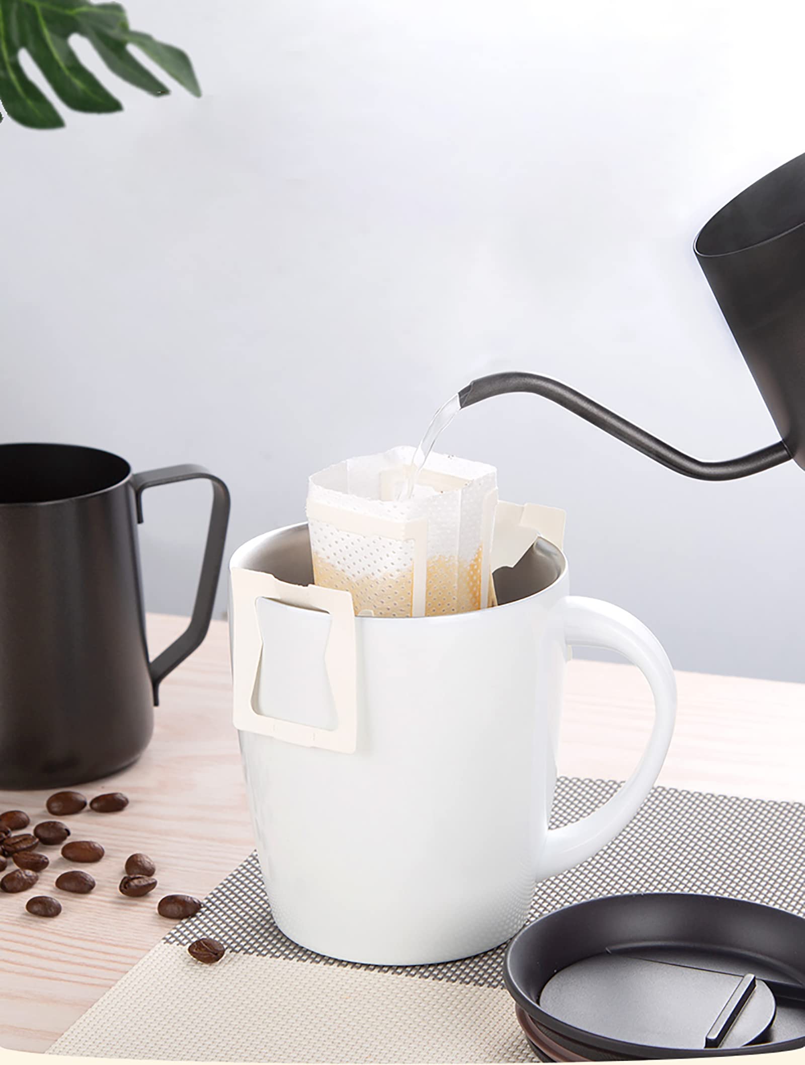 Frcctre compatible con tazas de varios tamaños, ideal para camping
