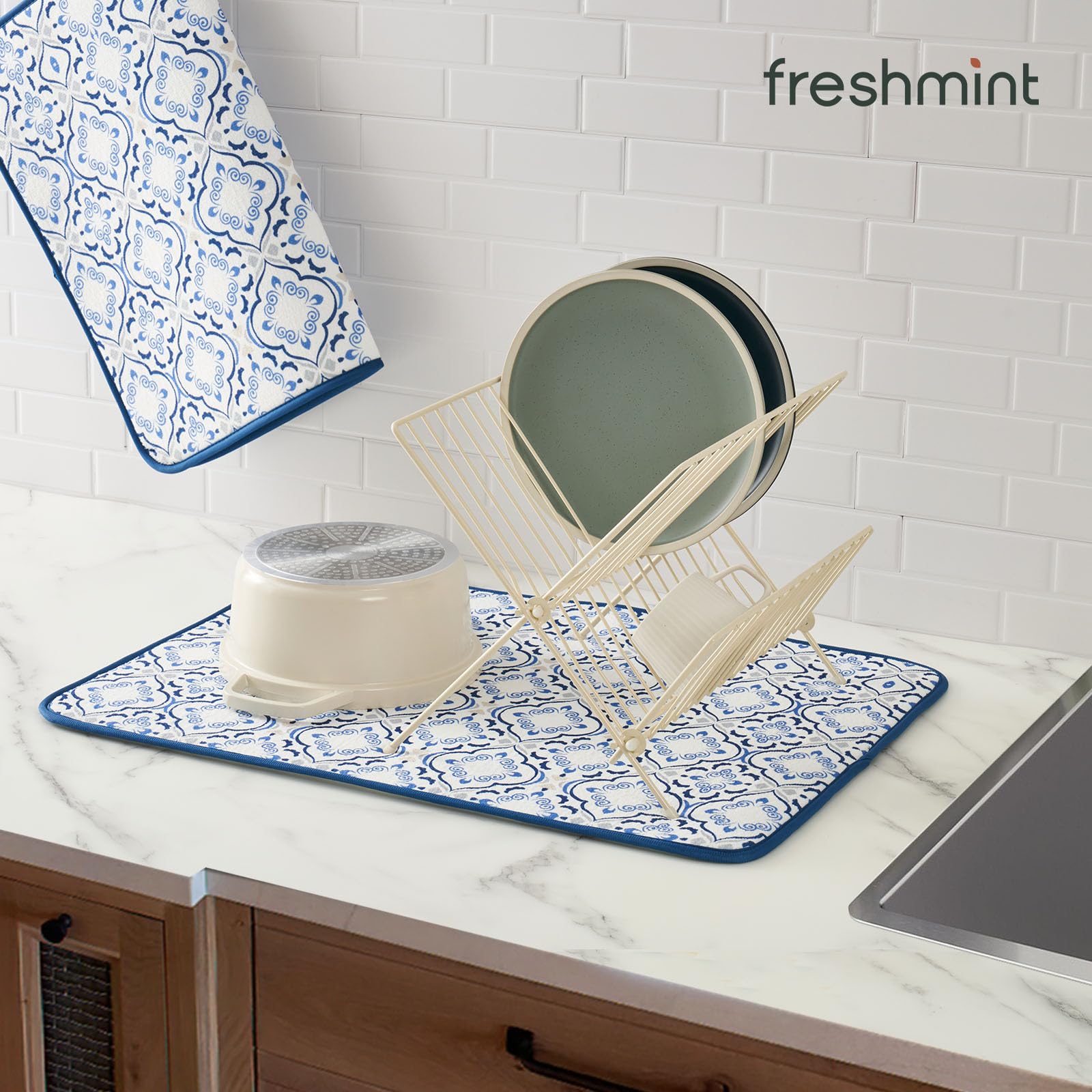 FRESHMINT absorbencia de tres capas, puede manejar agua rápidamente sin saturarse.