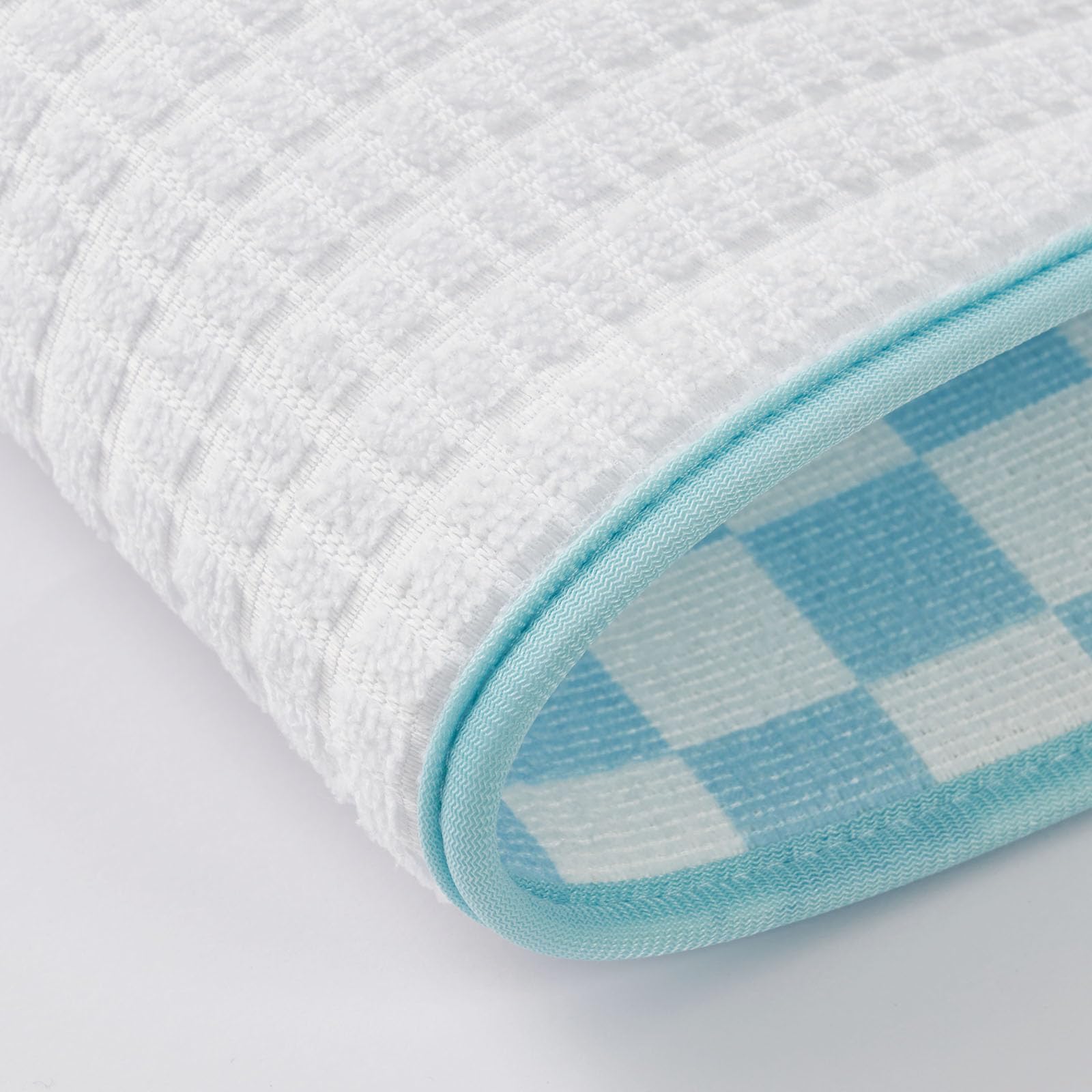 FreshMint lavable a máquina, colores duraderos tras lavados.