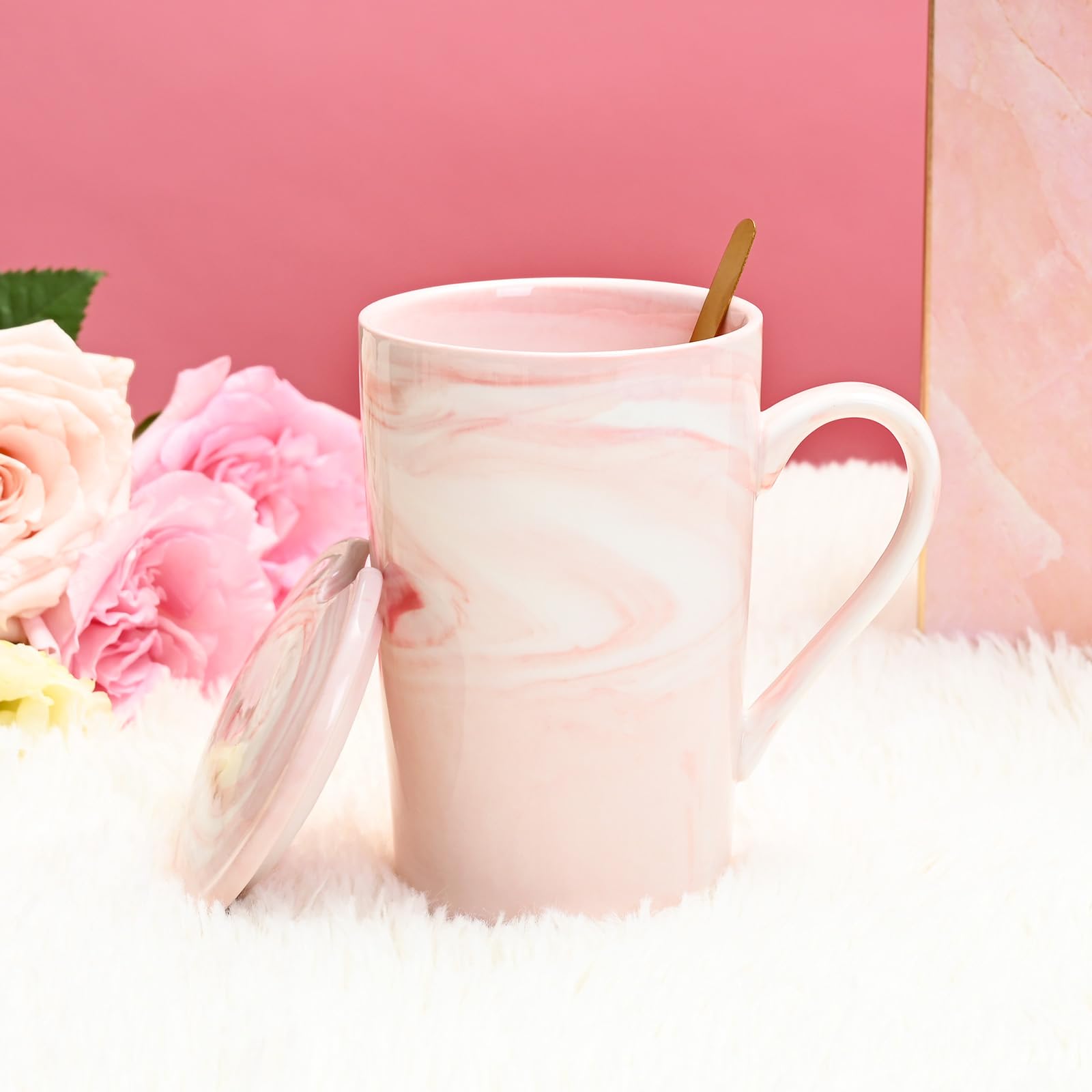FrutPunch vela perfumada, crea atmósfera tranquila para momentos de descanso.