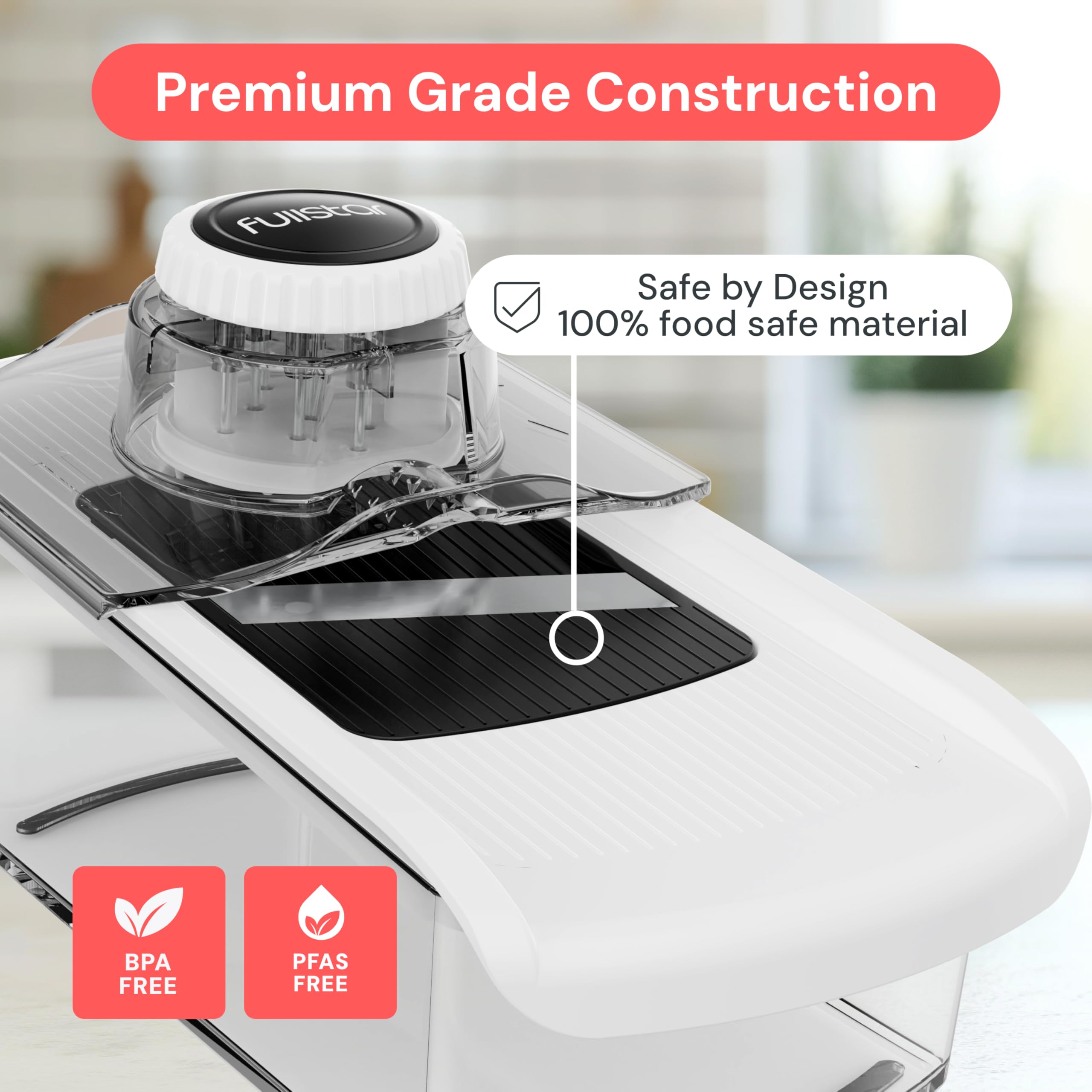 Fullstar Mandolina corta frutas con precisión para ensaladas y postres.