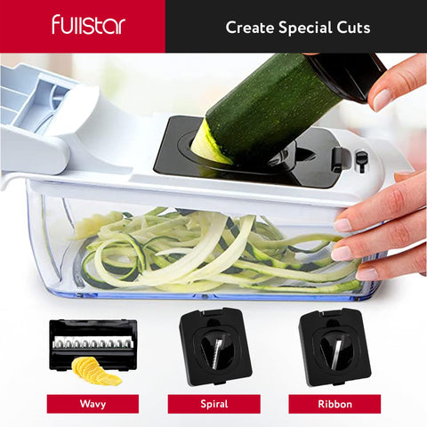 Fullstar Mandolina ofrece rebanado de 2 mm para salsas finas.