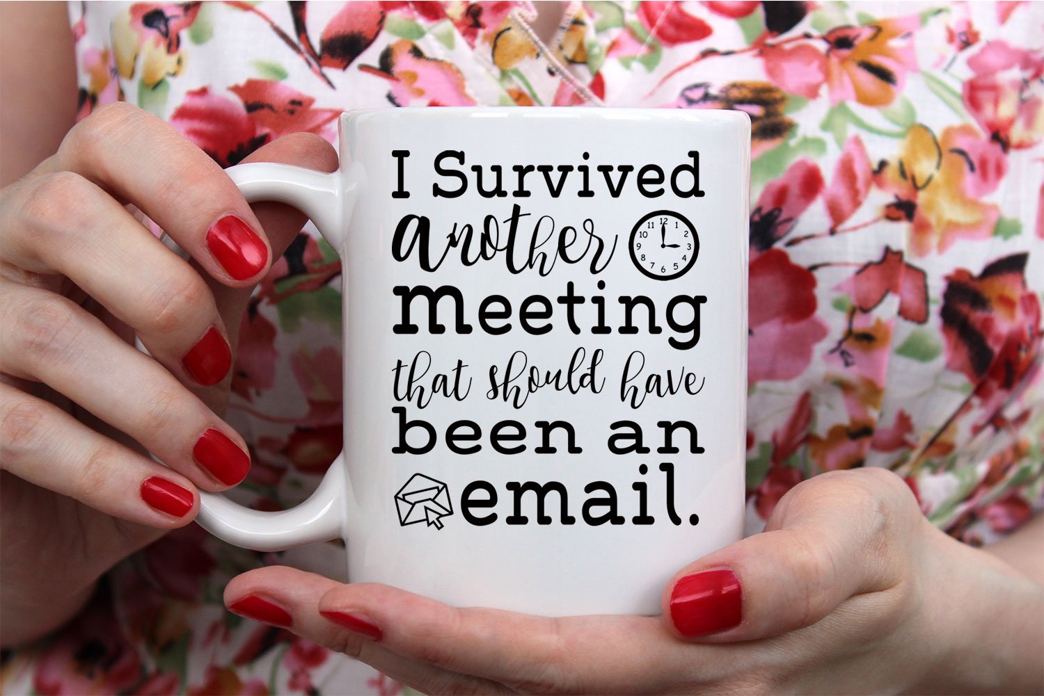Taza Funnwear: empaque cuidadoso, regalo perfecto para compañeros.