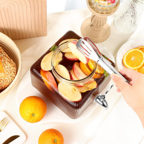 Dispensador FUREEY para té helado y limonada, servido sin derrames.