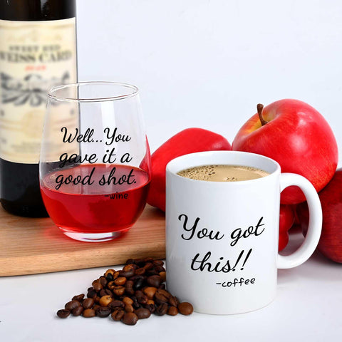 Diseño ergonómico del vaso Futtumy para manos cómodas.