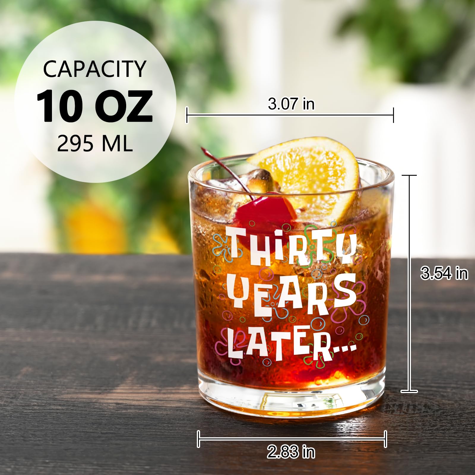 Vaso Futtumy Treinta Años Después, perfecto para oficina o hogar.