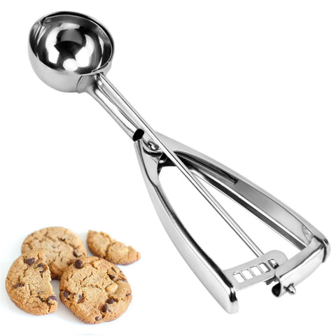 Cucharilla fuzzelut de 23 ml para porciones uniformes de masa y galletas.