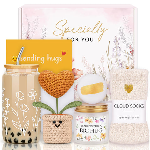Copa de vidrio con flores de Gagalico para bebidas frías con estilo.
