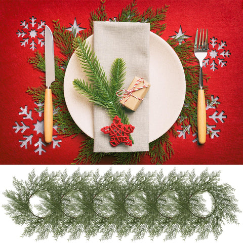 Gandeer mantel redondo con ramas de pino, diseño tridimensional realista para mesa