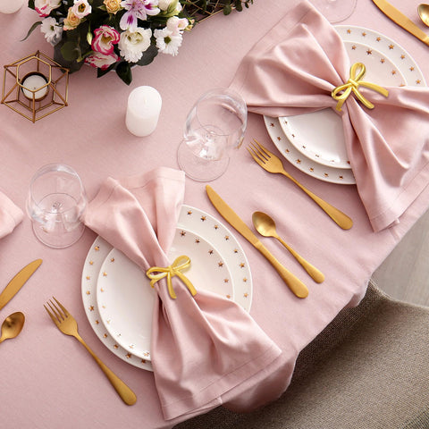 Gandeer, anillos dorados para bodas y celebraciones elegantes para la mesa.