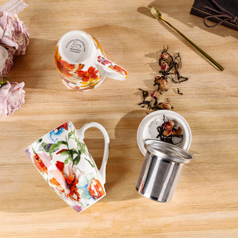 Diseño floral GBhome en la taza, experiencia sensorial más agradable.