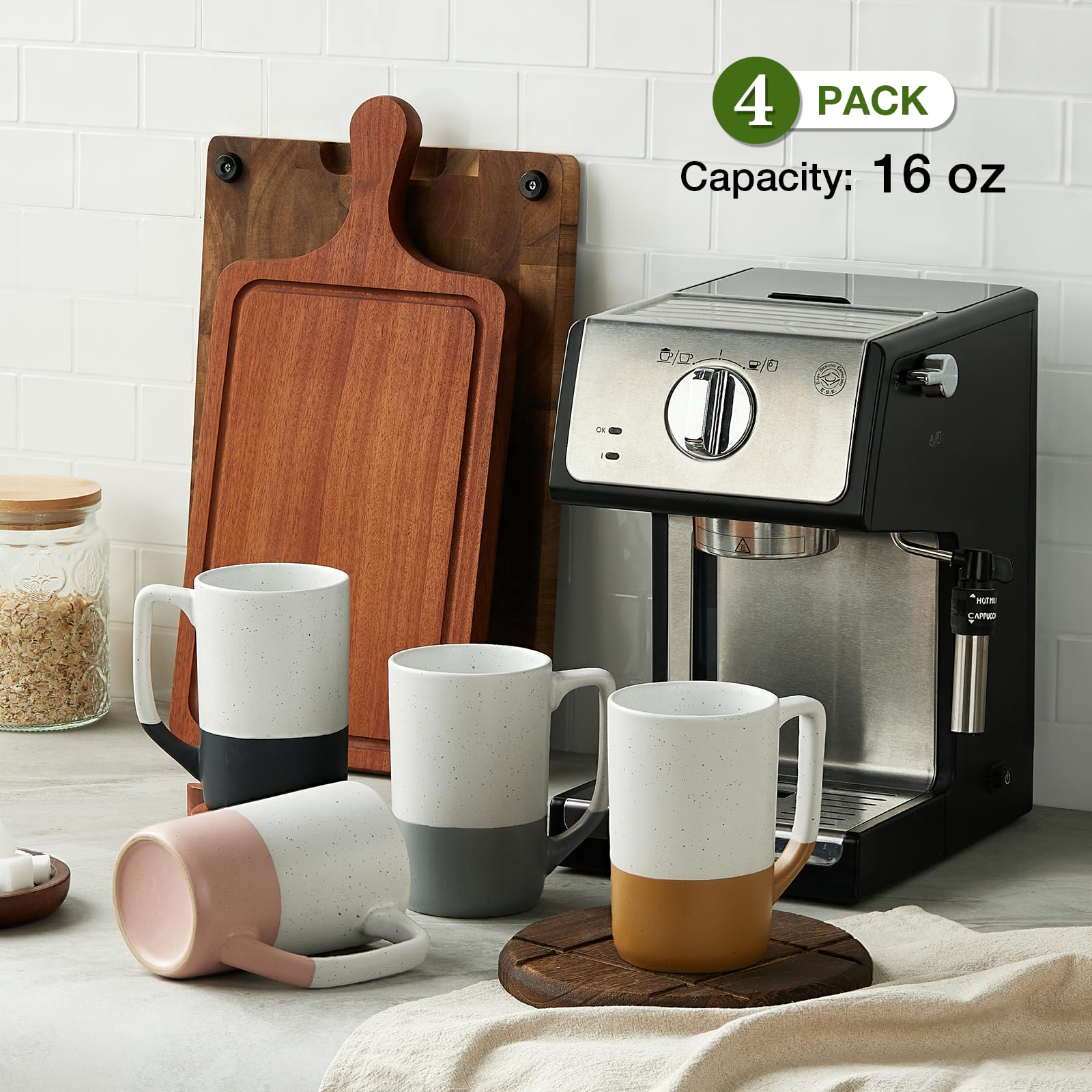 Diseño elegante de tazas Gencywe para una mesa sofisticada.