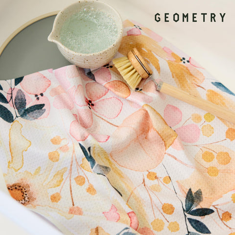 GEOMETRY: almacenamiento compacto para cocina ordenada.