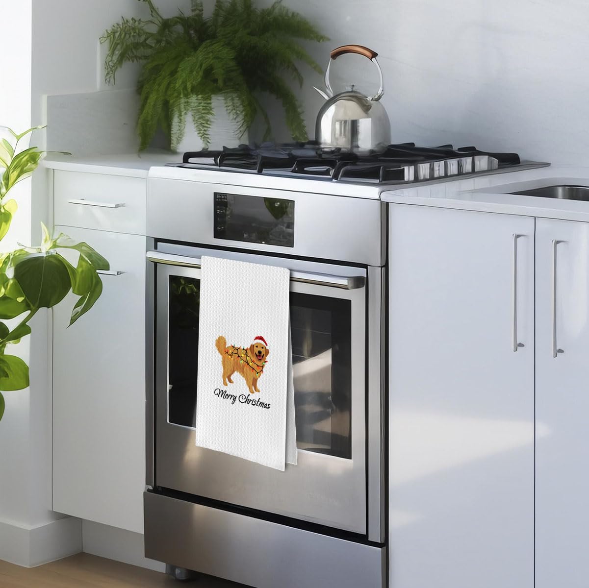 Geqtt: diseño navideño con perro golden retriever, toallas decorativas y prácticas para secado rápido.