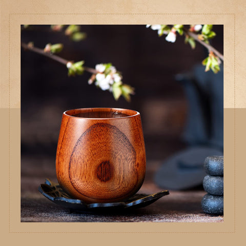 Taza Gerrii de madera ligera y resistente, ideal para casa o picnic.