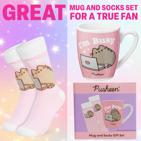 Calcetines crew rosa con Pusheen, confort para uso diario.
