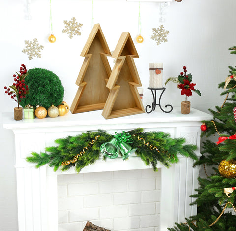 Bandeja de charcutería Gift Boutique en forma de árbol para presentaciones festivas.