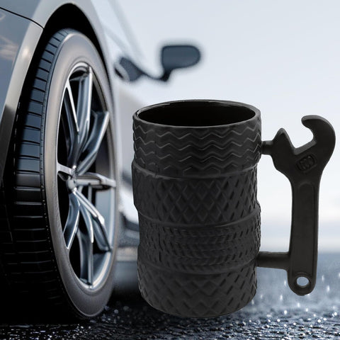 Taza gjd con capacidad de 350 ml, perfecta para tu café matutino.
