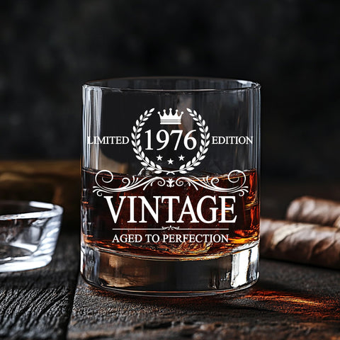 Vaso de whisky GLAKEUN sin plomo para una experiencia de degustación clara.