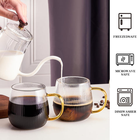 GLASKEY taza con borde anti goteo para una mesa limpia.
