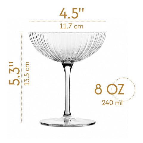 GLASSIQUE CADEAU copa estilo espresso: ideal para martinis de espresso y cócteles contemporáneos.