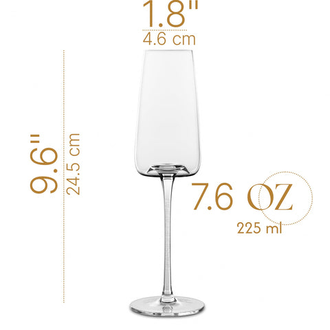 GLASSIQUE CADEAU copa Prosecco en mano resalta elegancia del tallo