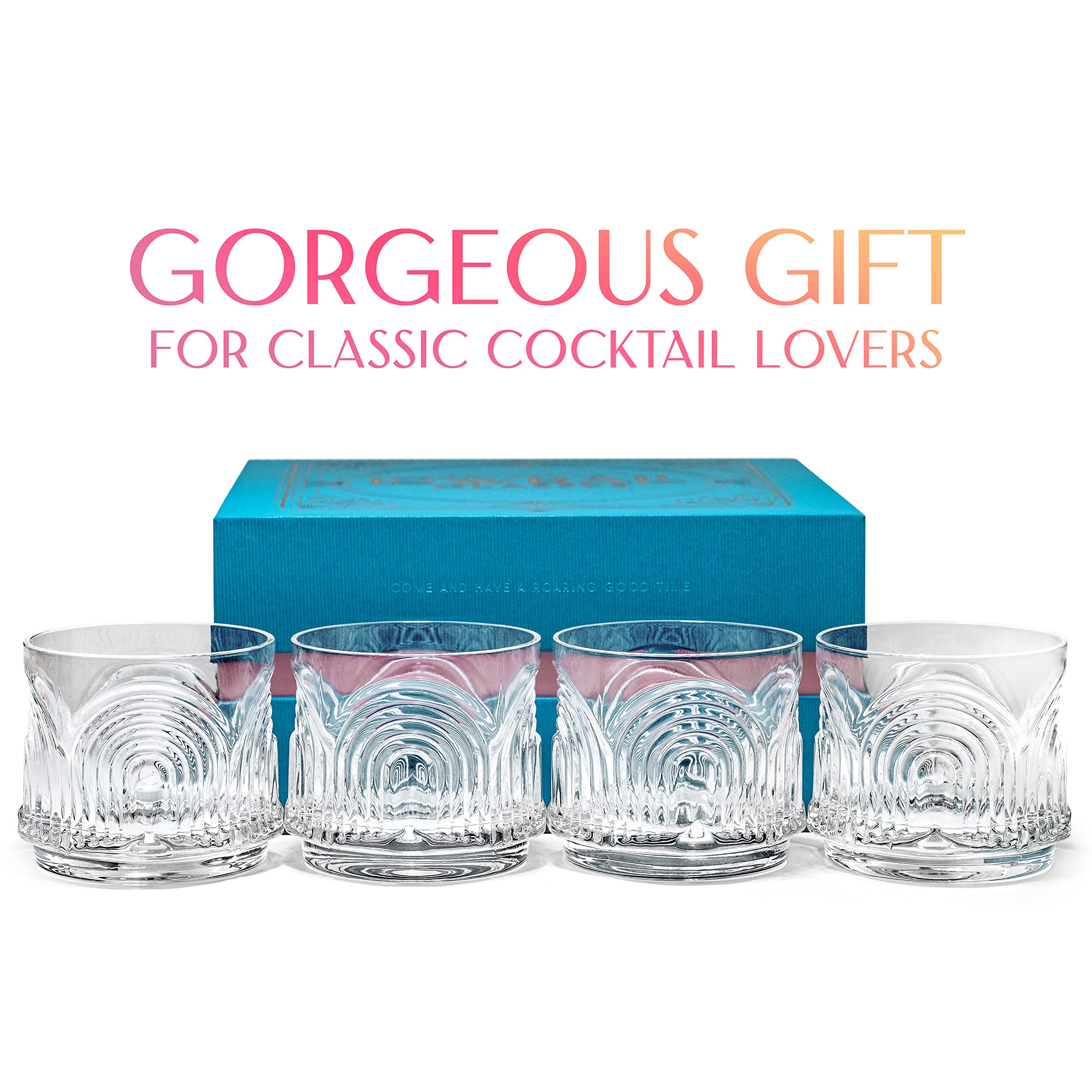 GLASSIQUE CADEAU detalle de cristal tallado, cada pieza es única y artesanal.