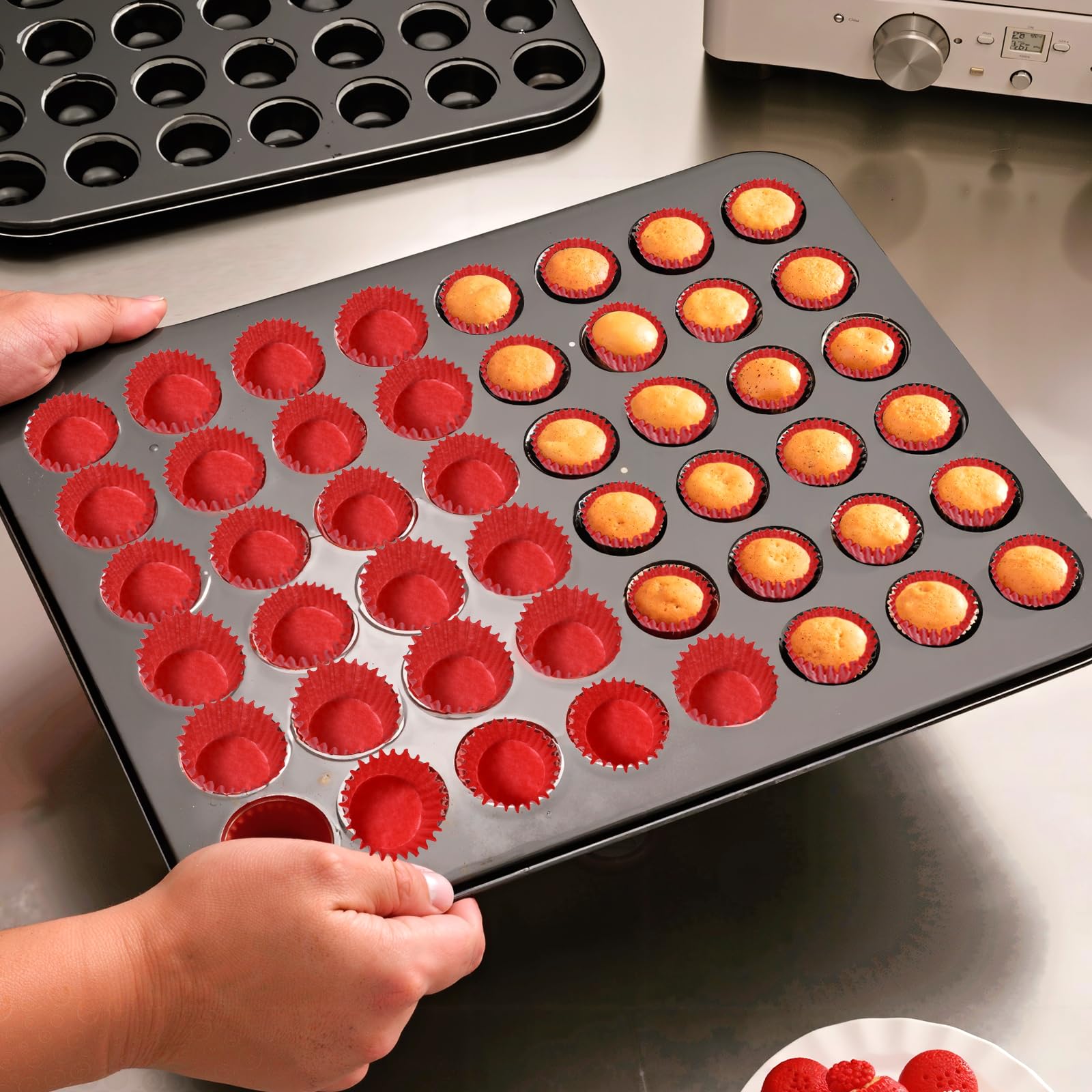 Forros Glavatrix mini magdalenas amarillos para tortas brillantes.
