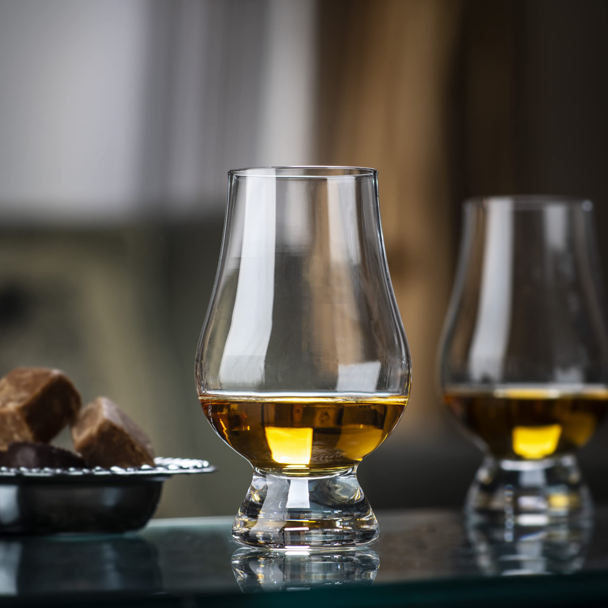 Vaso GLENCAIRN whisky cristal ergonómico para un agarre cómodo