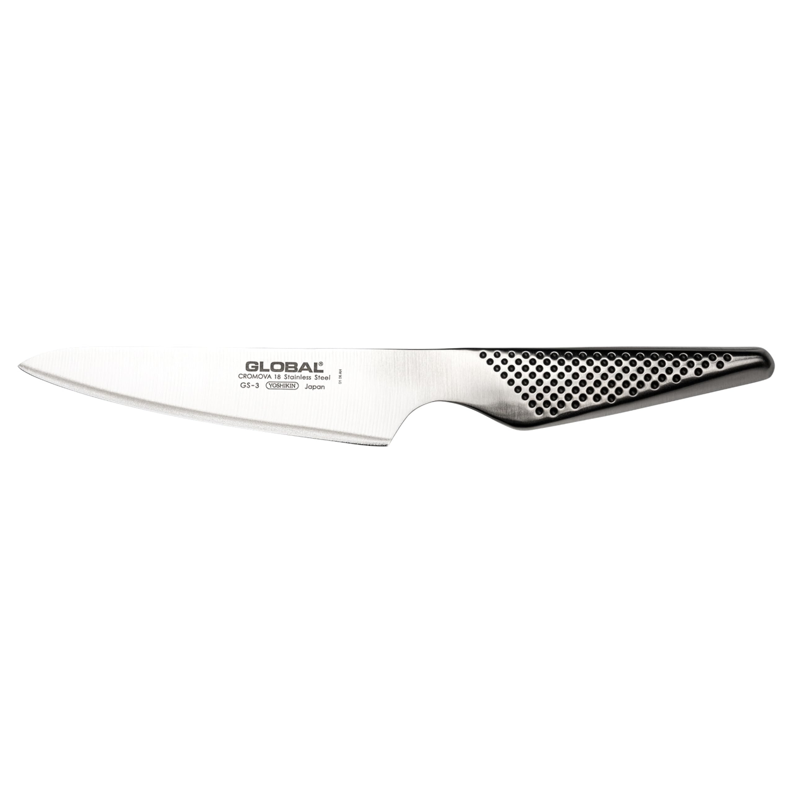 Global cuchillo utilitario de 5 pulgadas con hoja afilada para cortes precisos.