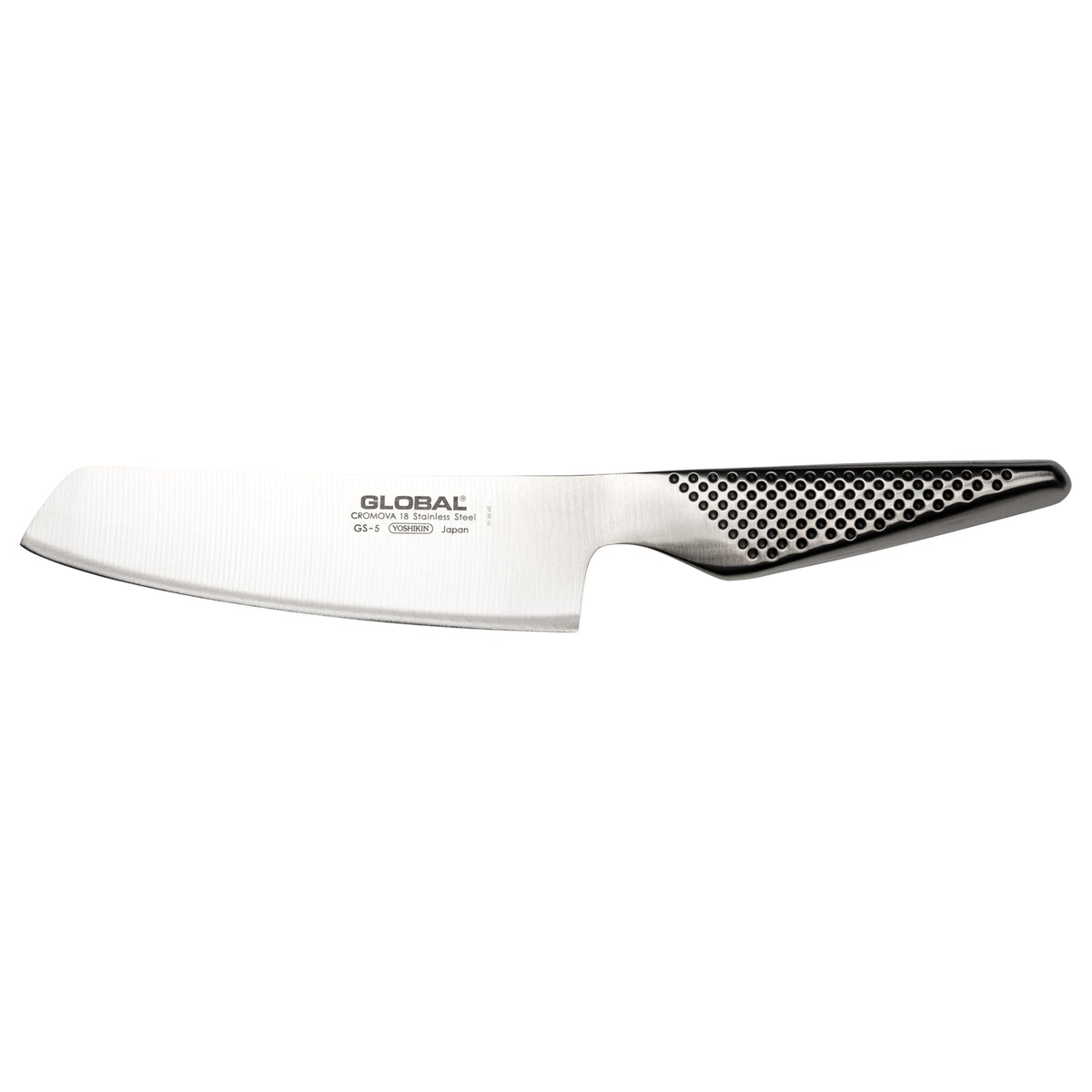 Global Nakiri 14 cm, corte preciso para verduras en la cocina.