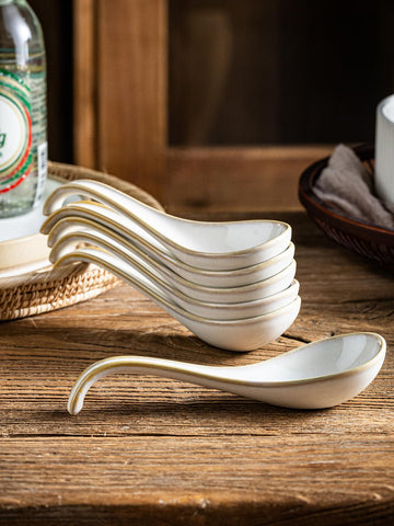 Forma y función equilibradas Gomakren para caldos y sopas