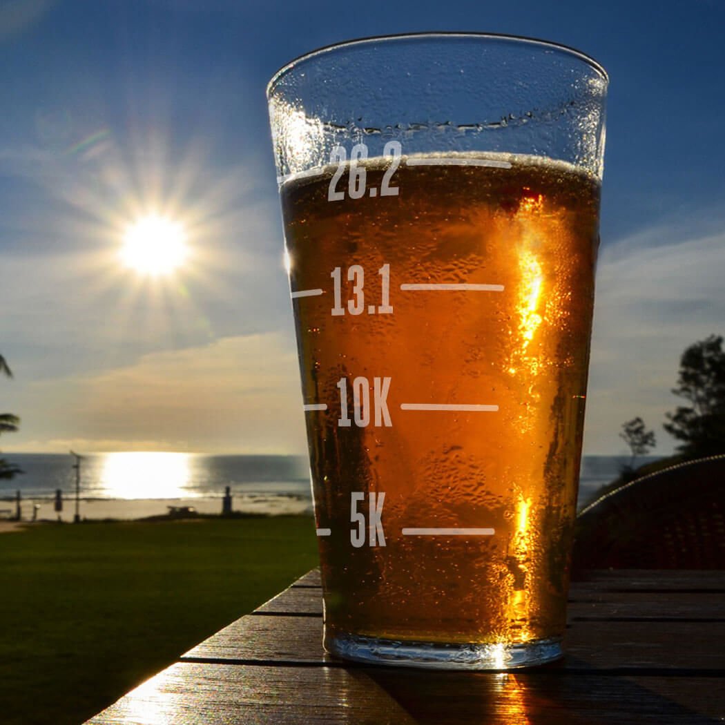 Regalo ideal para corredores: vaso de cerveza 16 onzas de Gone For a Run.