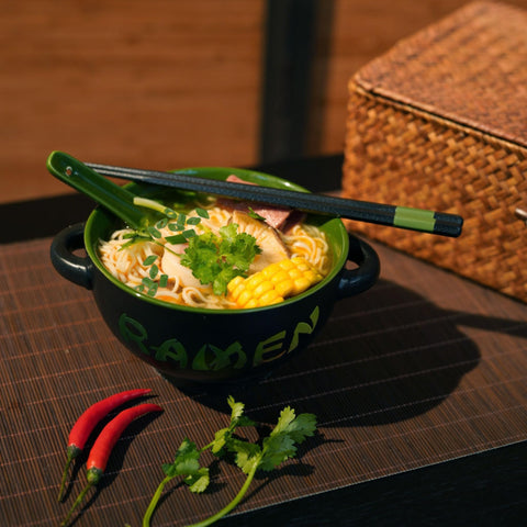 Goodscious set ramen cerámico verde, diseño elegante que realza la mesa cotidiana.