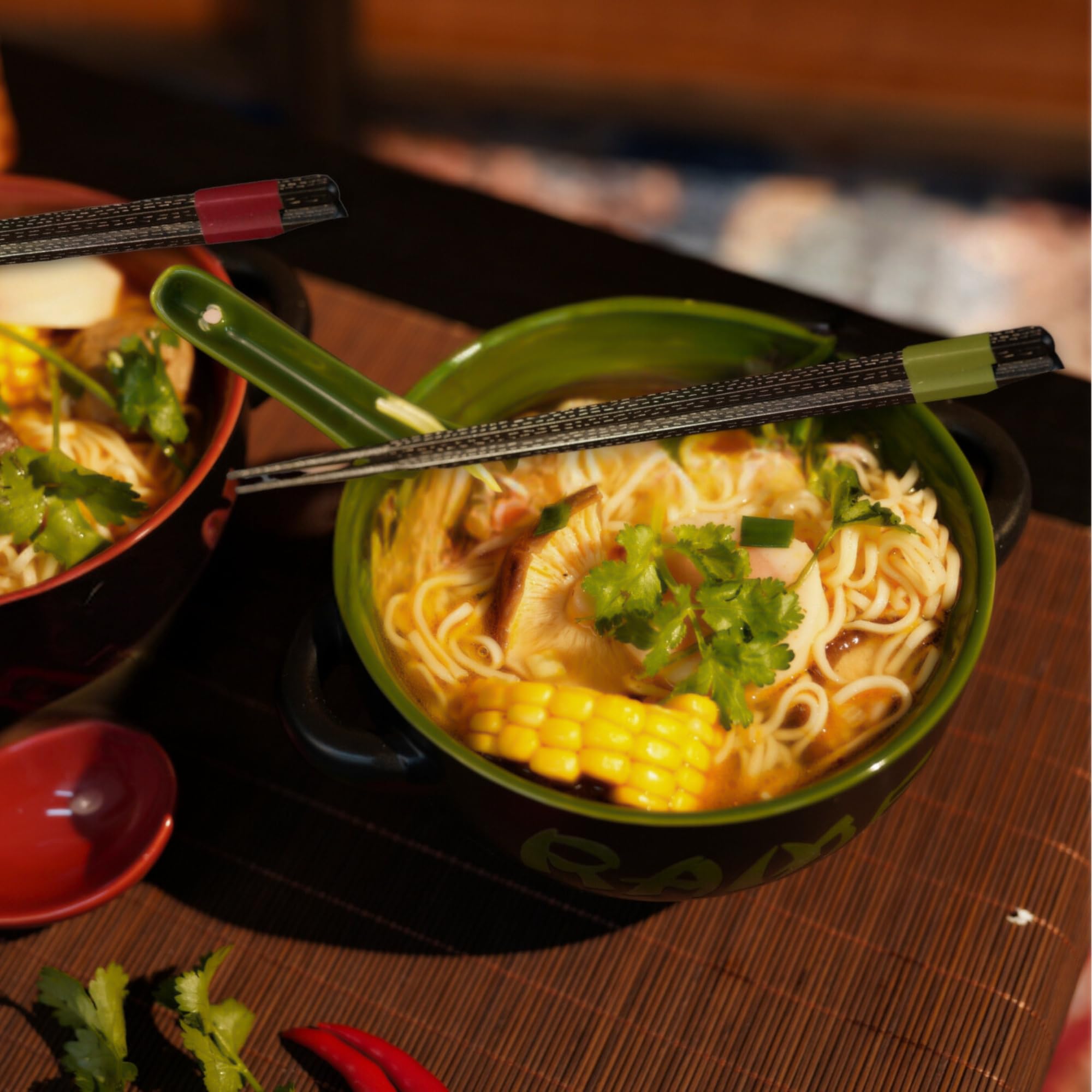 Goodscious cuenco ramen cerámico apto microondas, práctico para comidas rápidas y reconfortantes.
