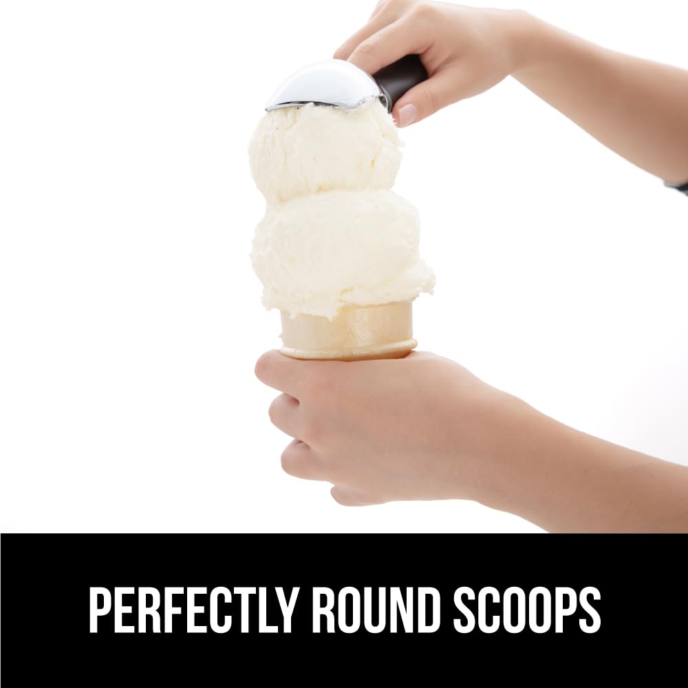 Borde plano Gorilla Grip facilita desmolde y limpieza.