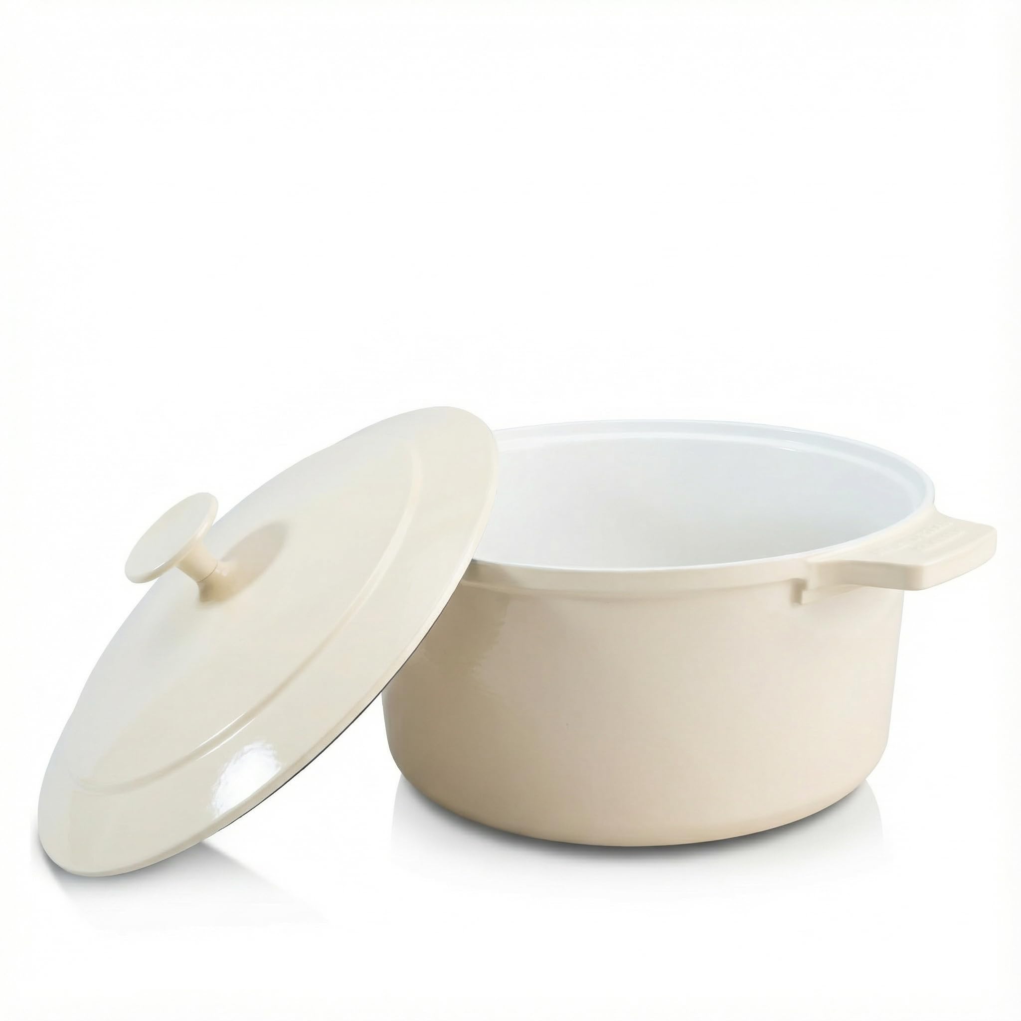 Olla Gotham Steel 5qt con cuerpo de aluminio ligero para cocción rápida y uniforme.