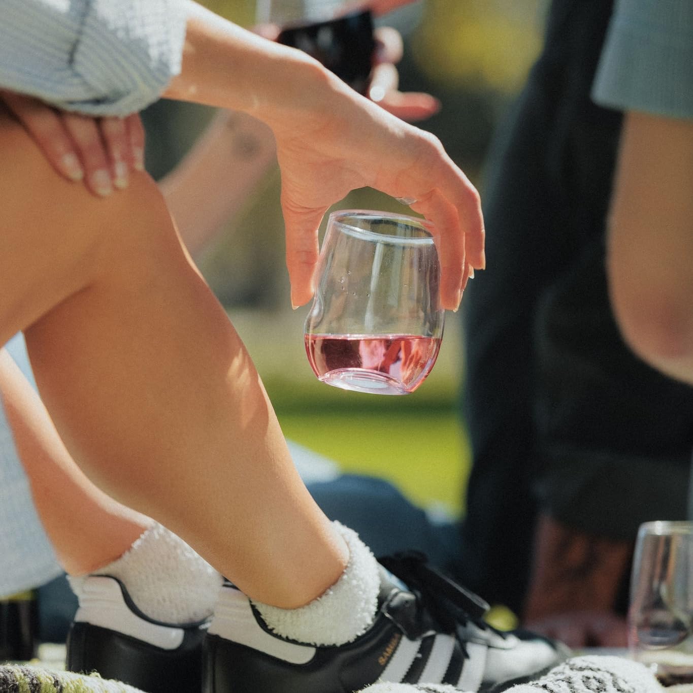 Govino apto para lavavajillas, limpieza sencilla.