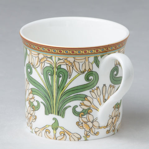 Grace Teaware apertura amplia y altura cómoda para servir crema y azúcar.