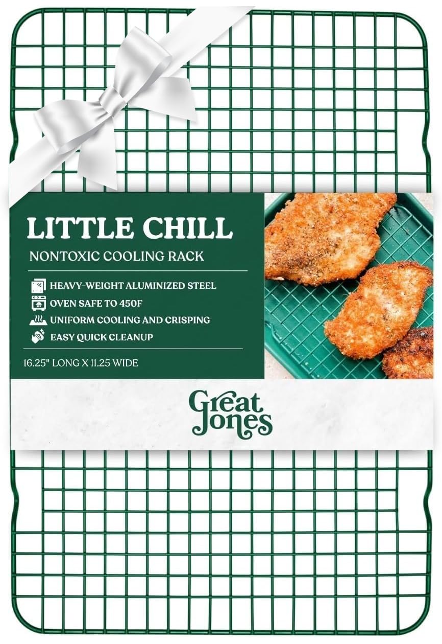 Great Jones Little Chill rejilla de enfriado aluminizada para galletas crujientes.