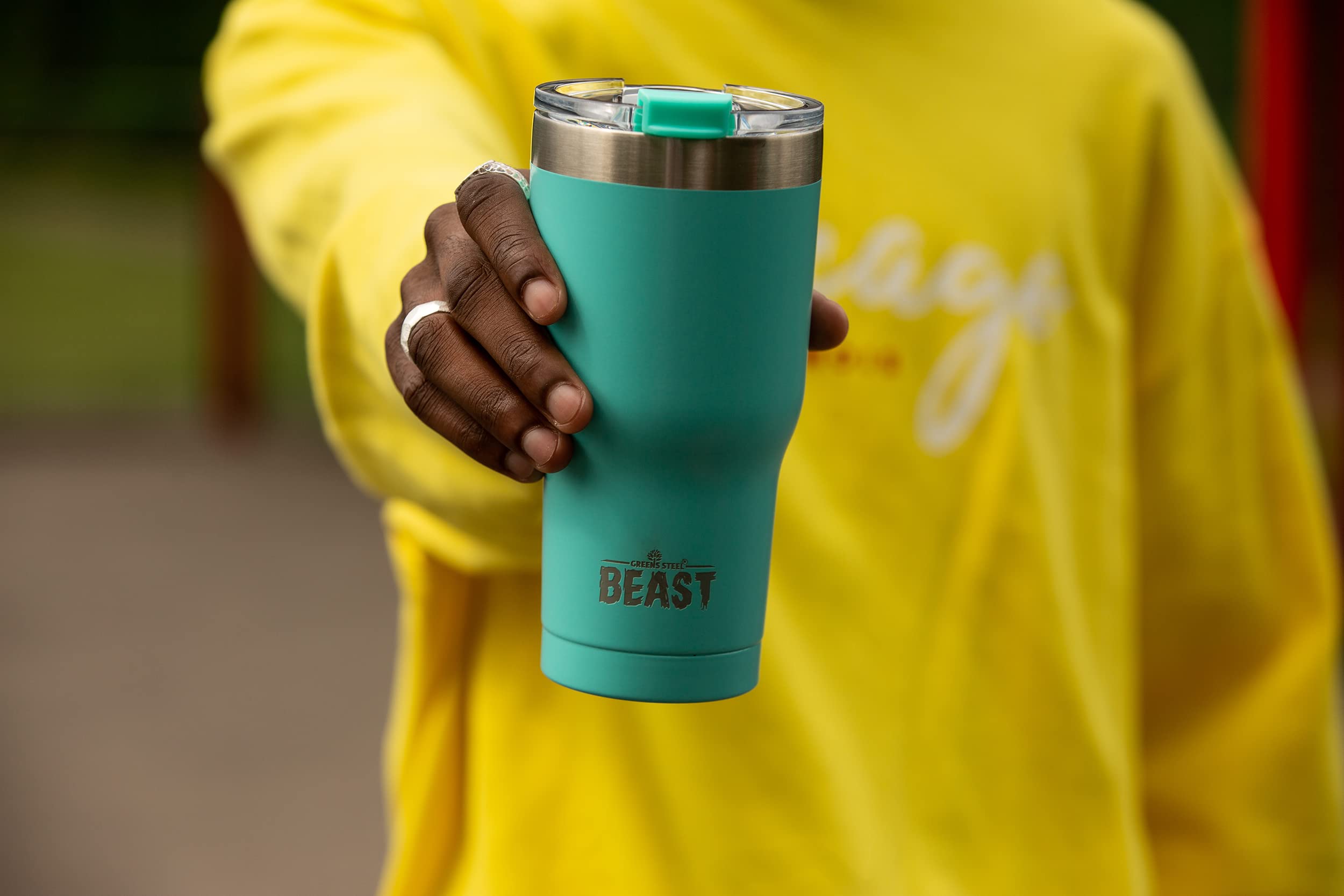 Greens Steel Beast 20oz interior pulido, evita sabores no deseados.