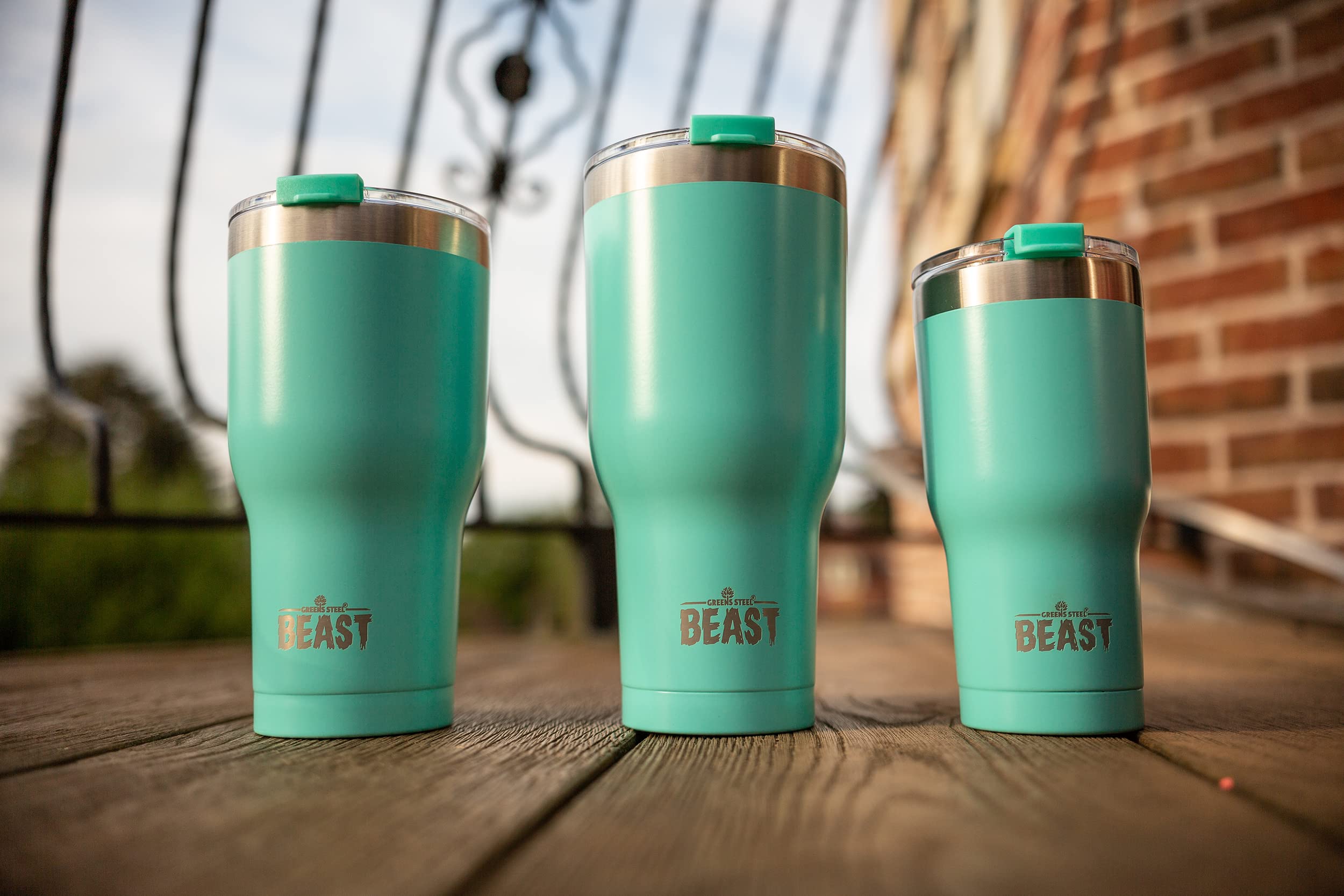 Greens Steel Beast 20oz recubrimiento en polvo, color duradero y uniforme.