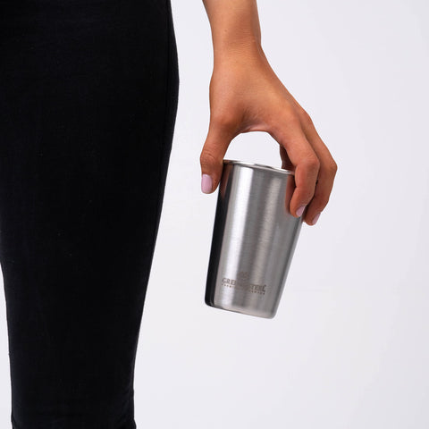 Vaso Greens Steel 20 oz para bebidas frías y helados.