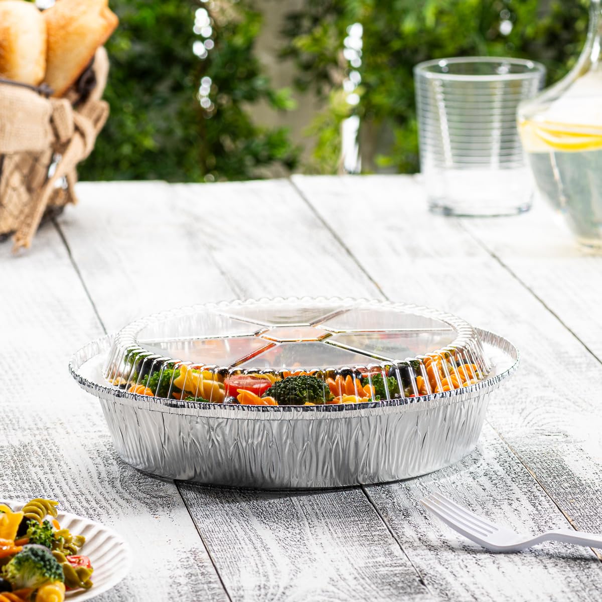 Bandeja de aluminio GUSTO de 9 pulgadas para hornear y llevar a cualquier evento.